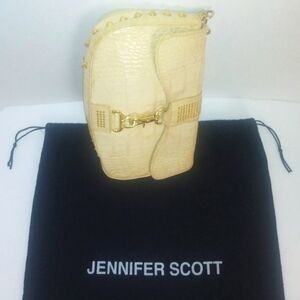 Jennifer Scott Purse/ Wrist Strap/ Creme Crocodile Purse